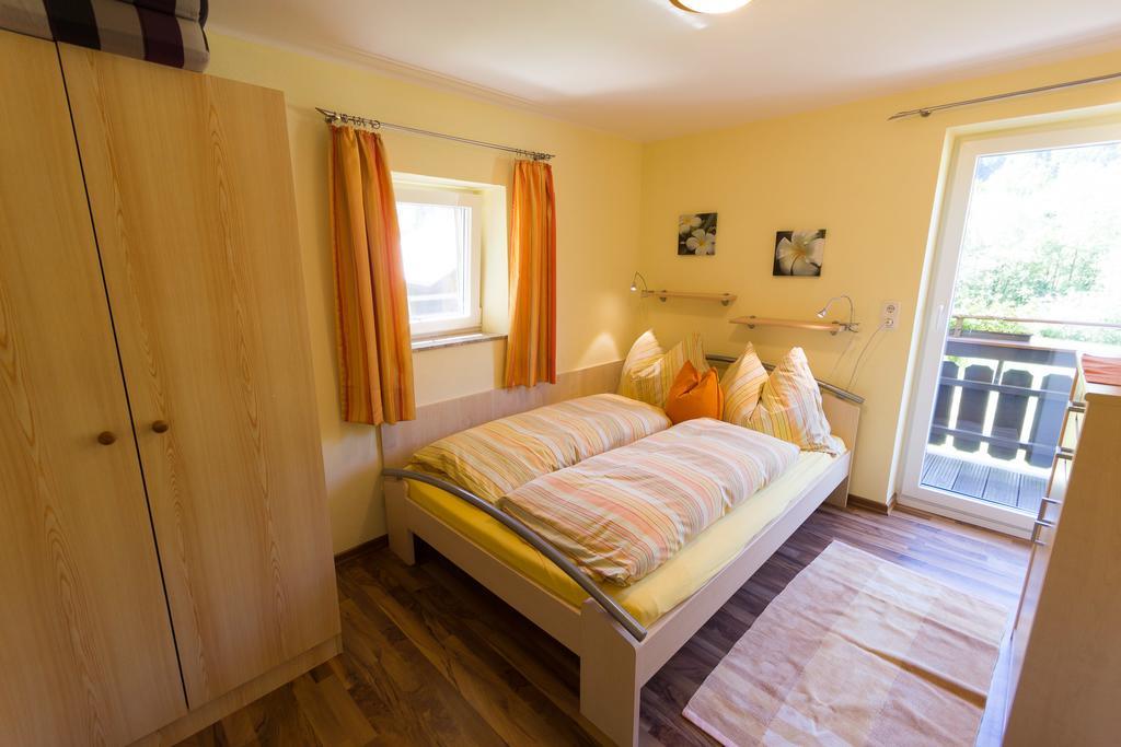 Ferienhaus Christine Taxenbach Ngoại thất bức ảnh